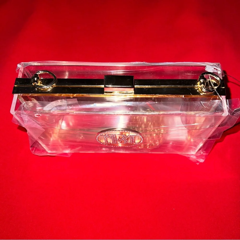 Authentic NWT - Picture 5 of 9